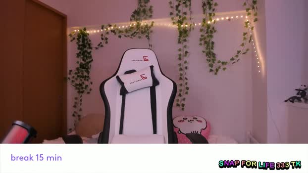 vivian_qwerty Chaturbate Female 20-01-2026