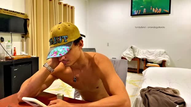 orlando__bloom 21-01-2026 video kiss