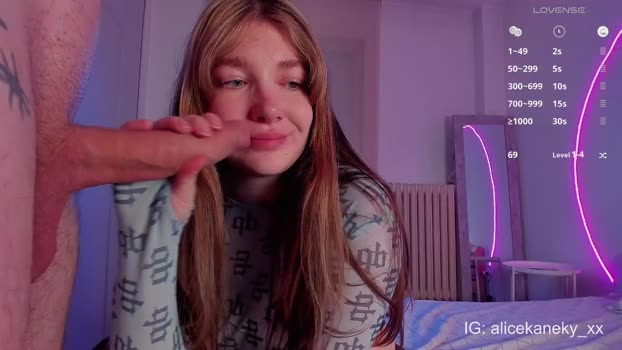 alicekaneky_xx Chaturbate Couple 26-01-2026
