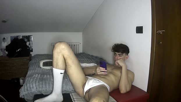 giovyyx 27-01-2026 video kiss