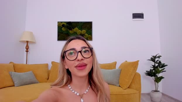 _arry Chaturbate Female 28-01-2026