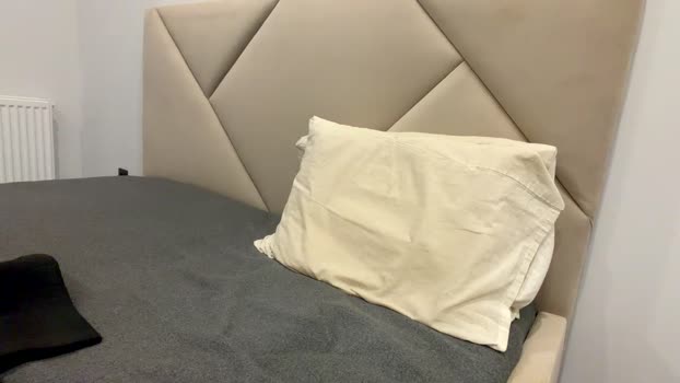 kiwigray 04-02-2026 video Webcam