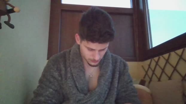 roberto_twink1 05-02-2026 video naked