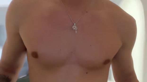 vouvoucouple 05-02-2026 video spanking