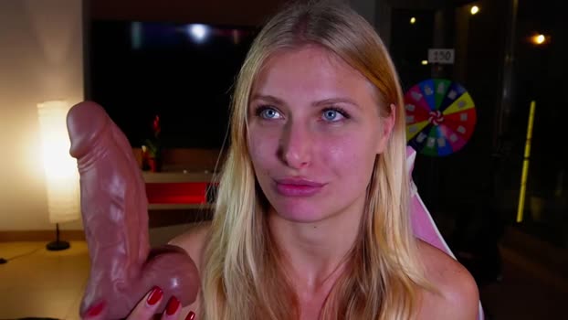 crystal_blond Chaturbate Female 08-02-2026