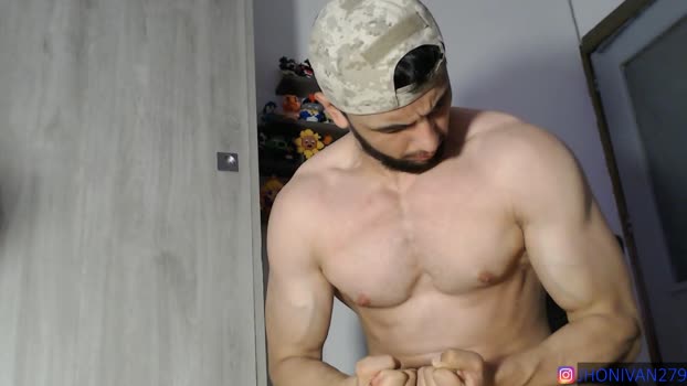 ivanhot279 14-02-2026 video big