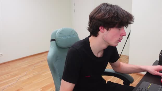 daniel_shawn 15-02-2026 video sexybody