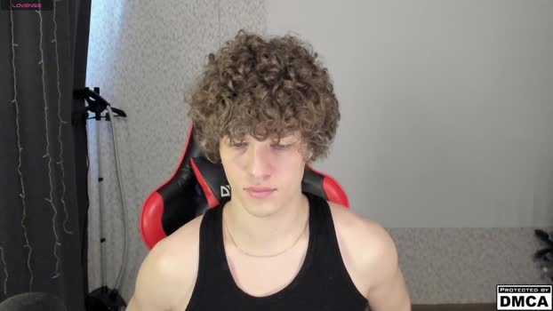 alex_mactavish 18-02-2026 video kissing