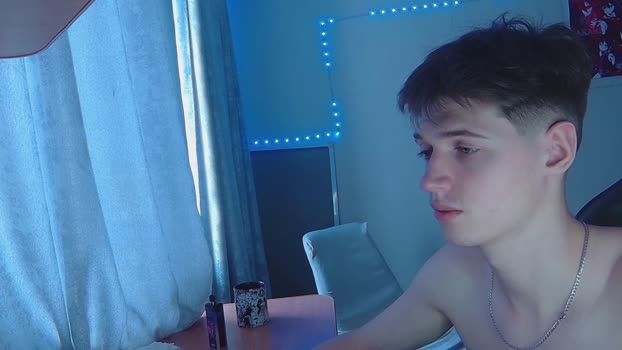 axel_0ne 21-02-2026 video big