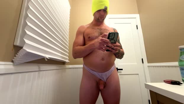 hungbibottom30 25-02-2026 video orgasm