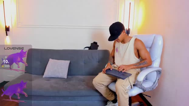 paradise_boy_s 25-02-2026 video strip