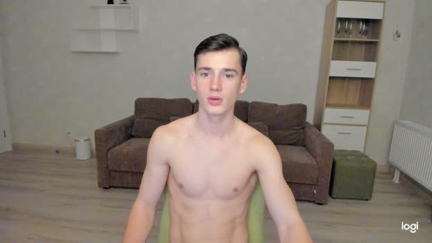 max_foks_ 04-03-2026 video beauty