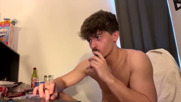 vincentprice69 06-03-2026 video kissing