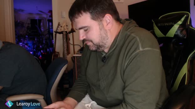 learoy 19-03-2026 video striptease