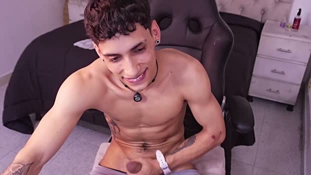 jhoanleandro 25-03-2026 video moan