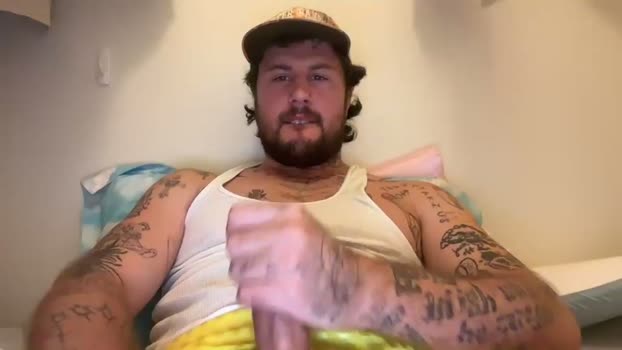 pattys_worlds 25-03-2026 video kiss