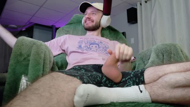 digbicknik 10-04-2026 video fingers