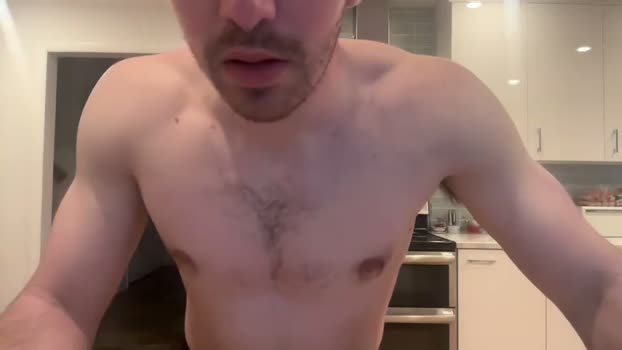 shirtlesshunk15 13-04-2026 video harddick