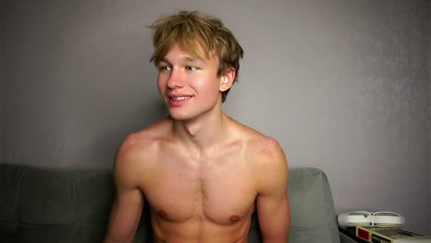 dave_taylor 15-04-2026 video Topless