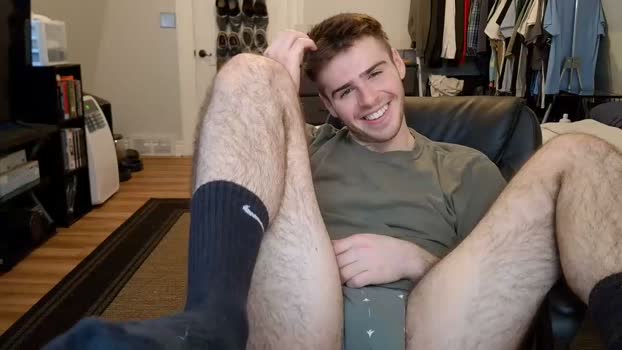 college_dad_bod 15-04-2026 video bigtoys