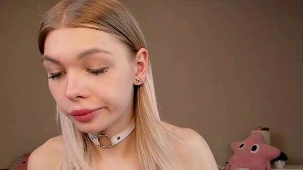 blondy_fina 18-04-2026 Gay Recording - bigcock toy