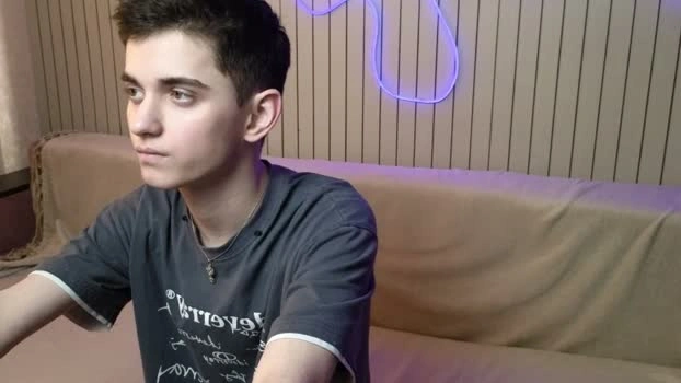 alexander_18_xxl 19-04-2026 Gay Recording - ass wank