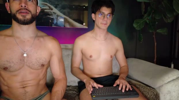 crhistian1_ 19-04-2026 Gay Recording - kissing Nude