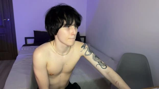 ar1zze 21-04-2026 Gay Recording - spank Ass