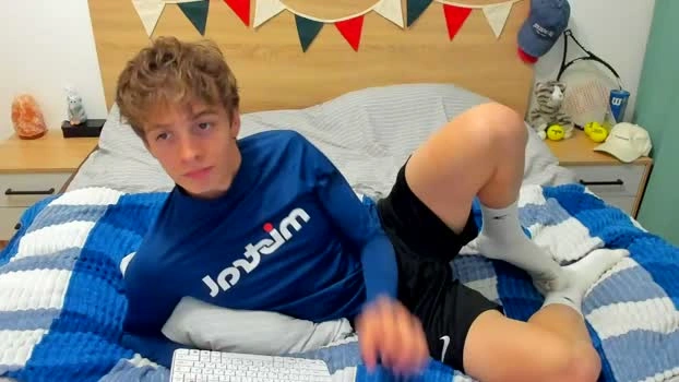 lanny_fandi 21-04-2026 Gay Recording - spank hardcock