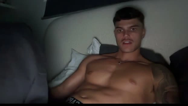 brooklyntay 24-04-2026 Gay Recording - legs hot