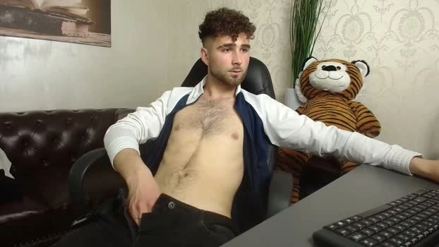 kyloeast 27-04-2026 Gay Recording - sweet natural