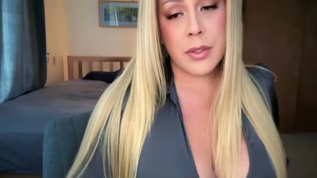 lizpurrxxx 28-04-2026 Gay Recording - tits handsome