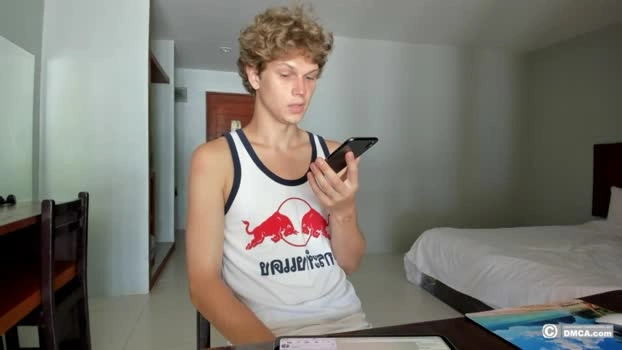 maxim_burn 29-04-2026 Gay Recording - horny sexykitty