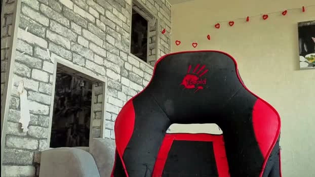 natalyfreman 02-05-2026 Webcam suckcock moan oral Recording
