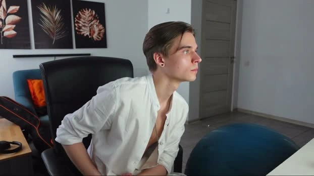 david_heath 02-05-2026 Gay Recording - Show naughty
