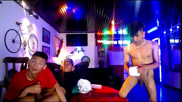 flyckers 03-05-2026 Gay Recording - Gay natural
