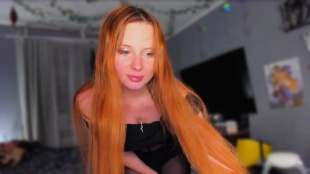 klementinagirl 02-05-2026 spank Topless deep striptease Recording