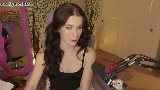 evelynclaire 06-05-2026 fingers kiss spanking sexy Recording