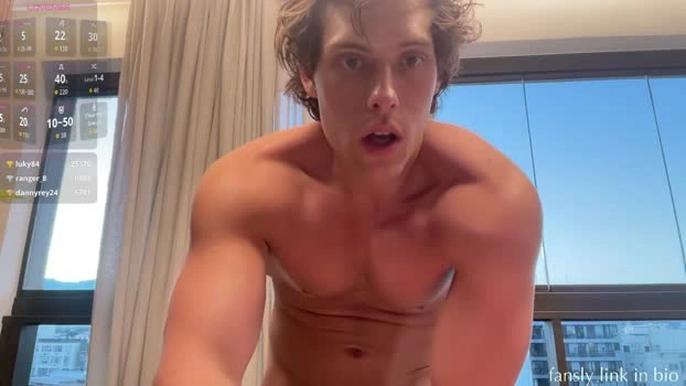 alex_islive 07-05-2026 Gay Recording - bigload Topless