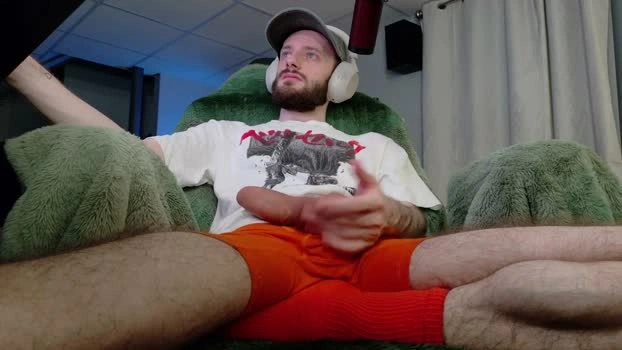 digbicknik 10-05-2026 Gay Recording - bicurious bigballs