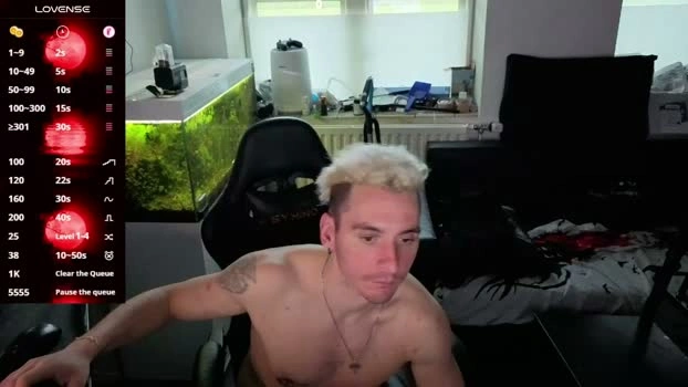 rayzel31 09-05-2026 Gay Recording - spank moan