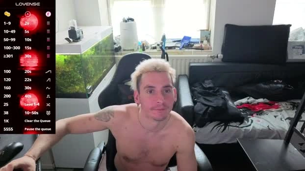 rayzel_white 09-05-2026 Gay Recording - bicurious nasty