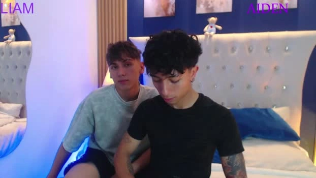 aiden_rivers_ 13-05-2026 Gay Recording - striptease Nude