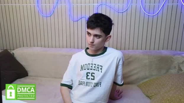 alexander_18_xxl 17-05-2026 Gay Recording - natural harddick