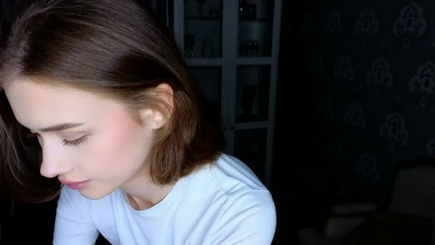 bluuemarine 17-05-2026 orgasm hot hardcore Webcam Recording