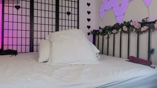 daddysgirl222 16-05-2026 nude Nude lick play Recording