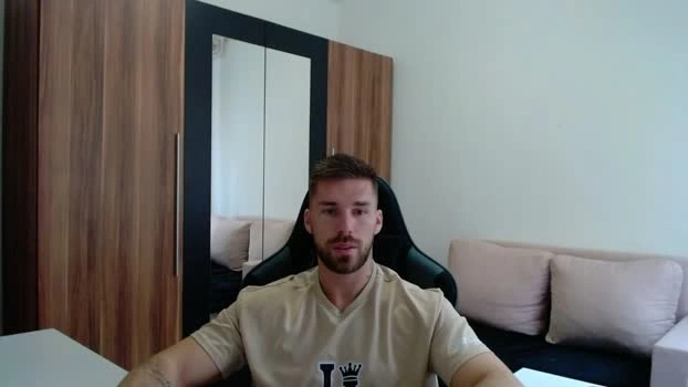 darius_94 18-05-2026 Gay Recording - bigdick horny