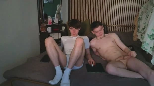 nicky_mart 18-05-2026 Gay Recording - naked kissing