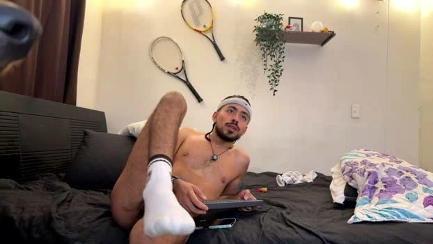 aaron_wheel 22-05-2026 Male Recording - jackoff Nude