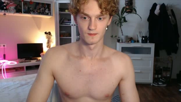daniel_yumm 25-05-2026 Male Recording - kissing cute